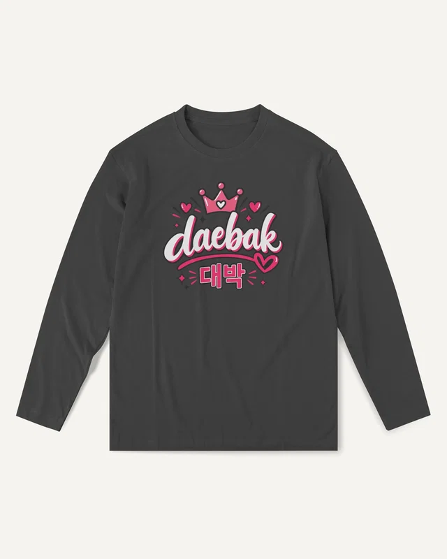 Daebak Long-Sleeve T-Shirt in Black — front
