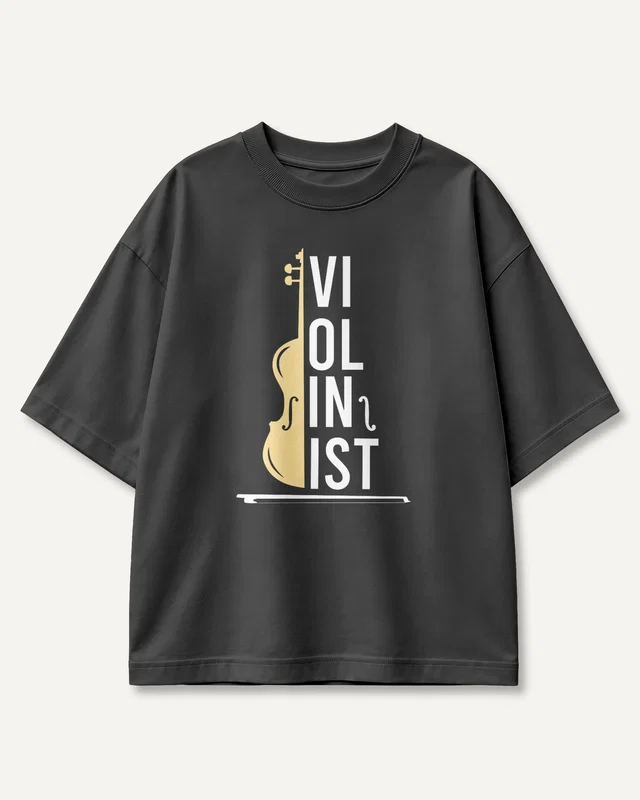 Violinist Oversized T-Shirt in Black — front