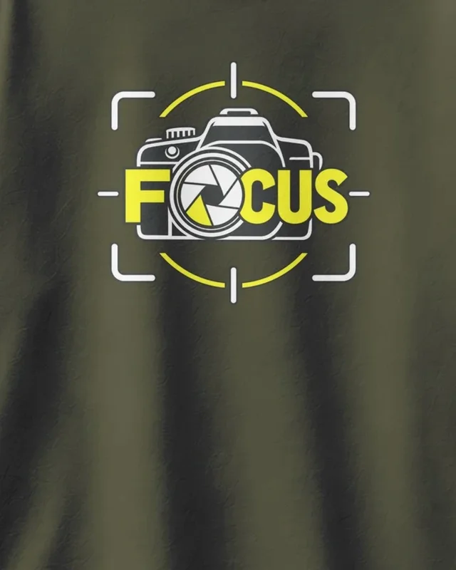 Focus Camera Oversized T-Shirt in Olive Green — design detail